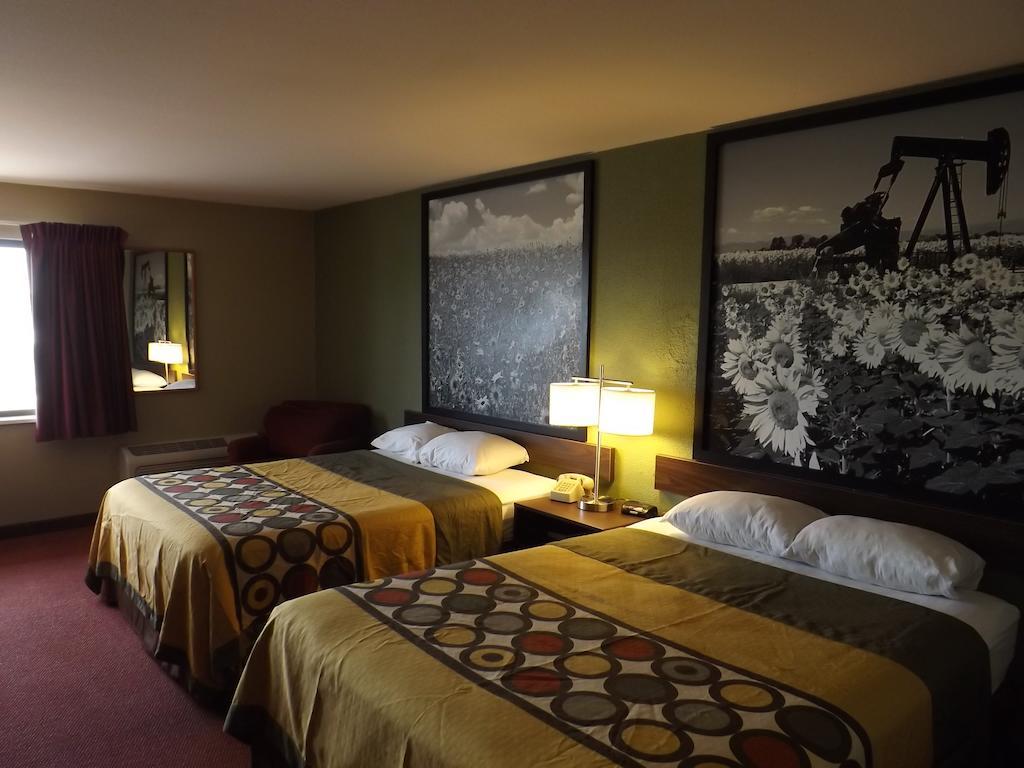 Super 8 by Wyndham Sterling CO Hotel Eksteriør billede