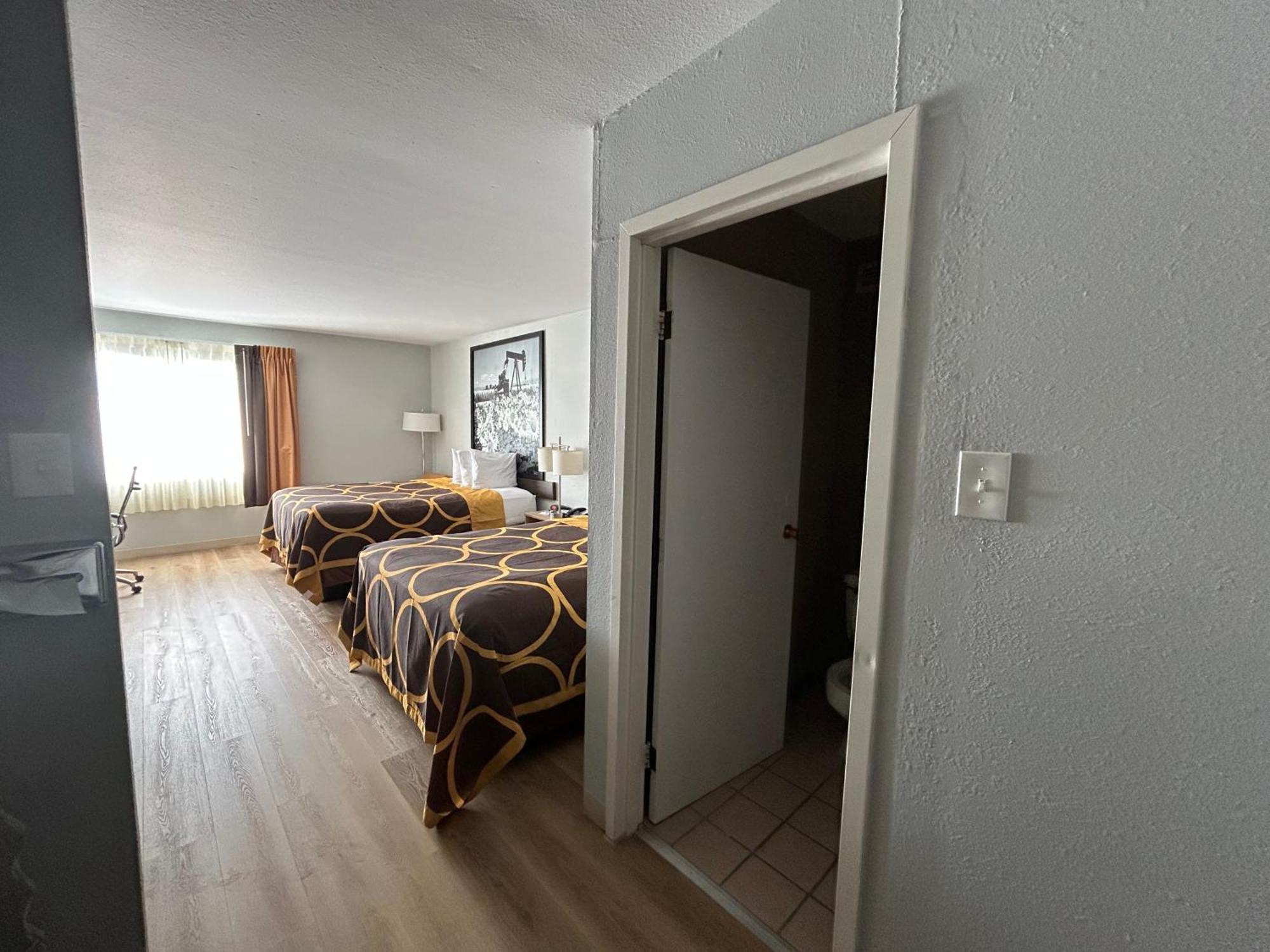 Super 8 by Wyndham Sterling CO Hotel Eksteriør billede