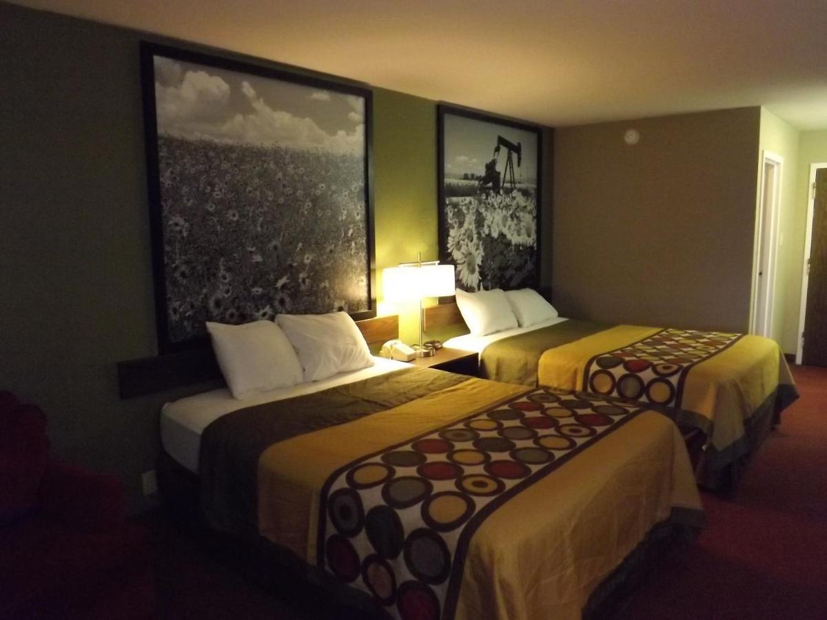 Super 8 by Wyndham Sterling CO Hotel Eksteriør billede